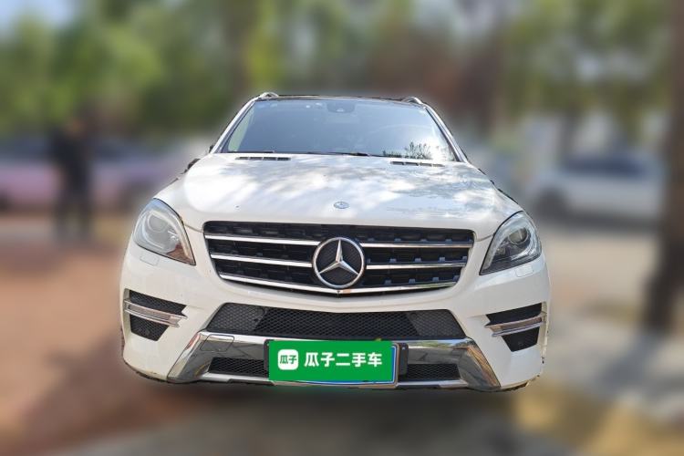 Used Mercedes-Benz M-Class 2014 ML 400 4MATIC Dynamic Model Front