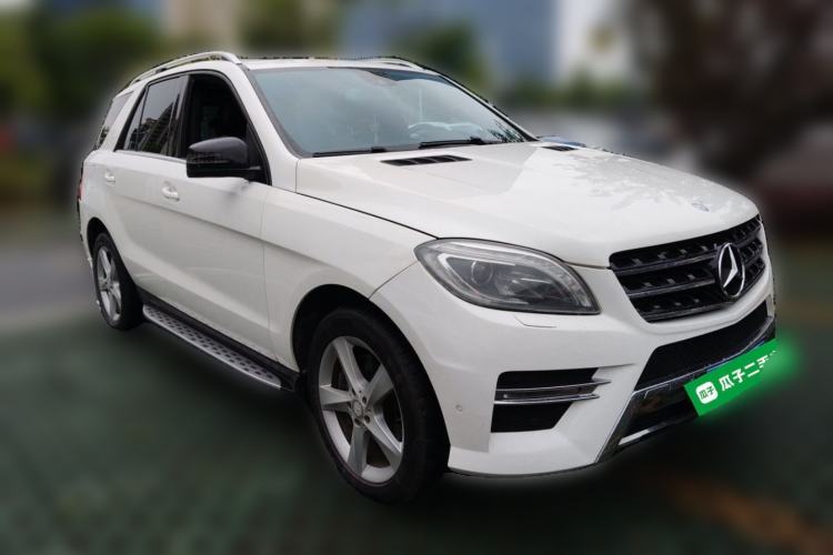 Used Mercedes-Benz M-Class 2014 ML 320 4MATIC Front Right 45 Deg