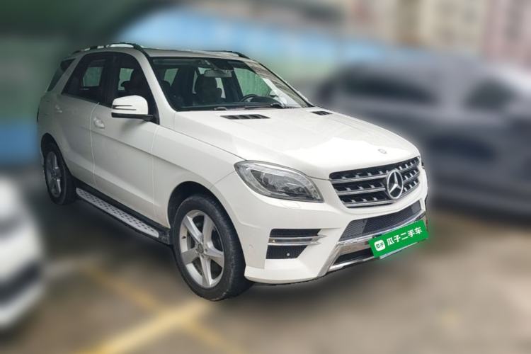 Used Mercedes-Benz M-Class 2014 ML 320 4MATIC Front Right 45 Deg