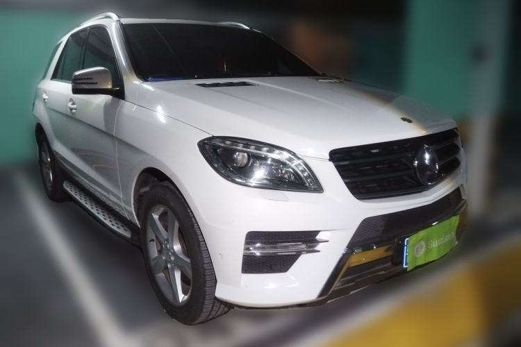 Used Mercedes-Benz M-Class 2014 ML 320 4MATIC Front Right 45 Deg