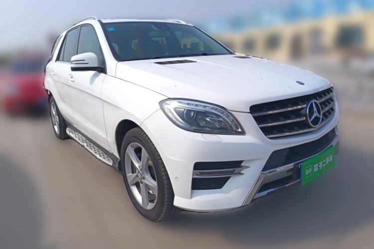 Used Mercedes-Benz M-Class 2014 ML 320 4MATIC Front Right 45 Deg