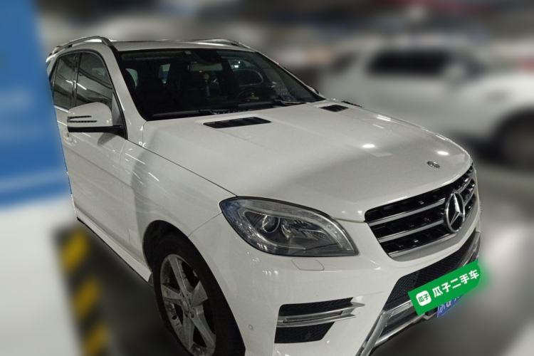 Used Mercedes-Benz M-Class 2014 ML 320 4MATIC Front Right 45 Deg