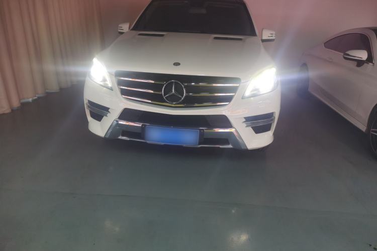 Used Mercedes-Benz M-Class 2014 ML 400 4MATIC Dynamic Model Front