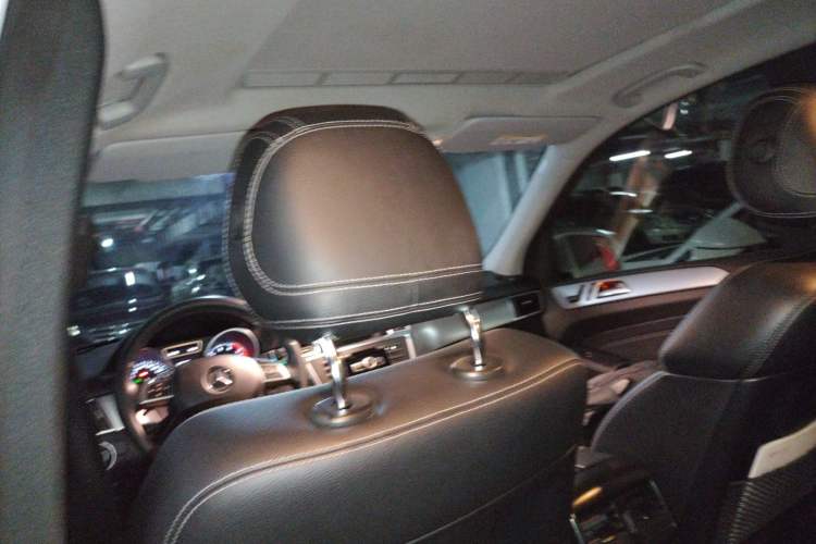 Used Mercedes-Benz M-Class 2014 ML 320 4MATIC Headliner