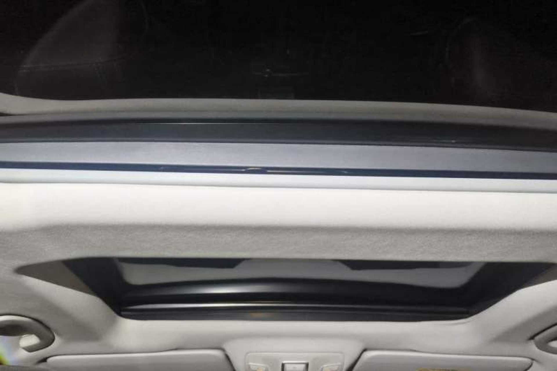 Used Mercedes-Benz M-Class 2014 ML 400 4MATIC Dynamic Model Headliner