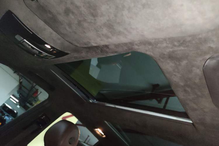 Used Mercedes-Benz M-Class 2014 ML 400 4MATIC Luxury Model Headliner