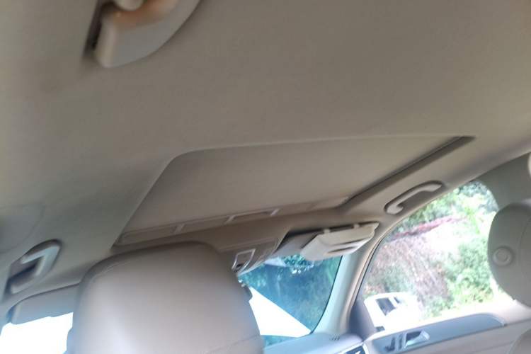 Used Mercedes-Benz M-Class 2014 ML 320 4MATIC Headliner