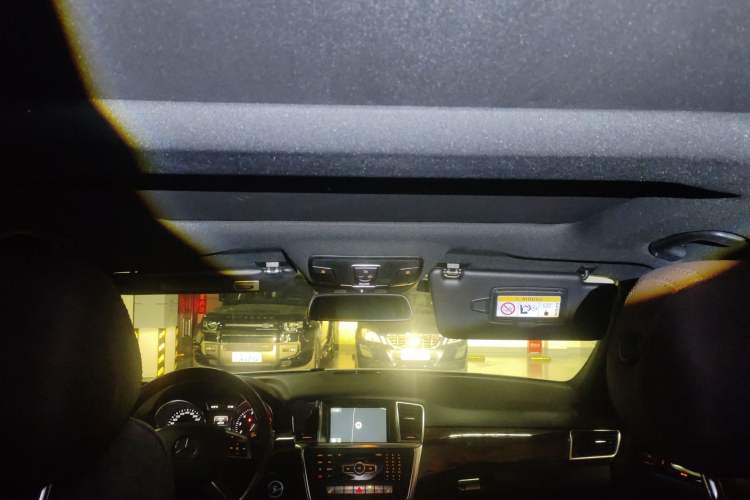 Used Mercedes-Benz M-Class 2014 ML 400 4MATIC Luxury Model Headliner