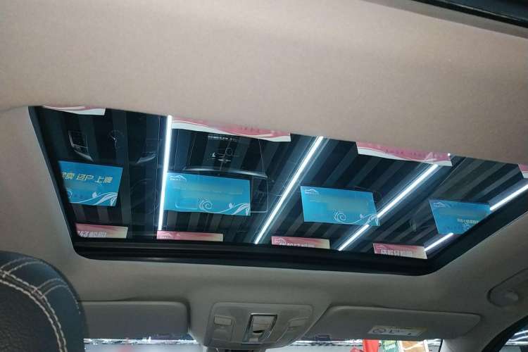 Used Mercedes-Benz M-Class 2014 ML 350 CDI 4MATIC Headliner