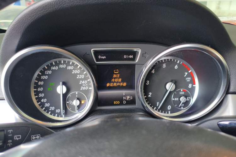Used Mercedes-Benz M-Class 2014 ML 320 4MATIC Instrument Cluster