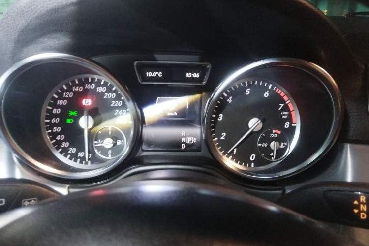Used Mercedes-Benz M-Class 2014 ML 320 4MATIC Instrument Cluster