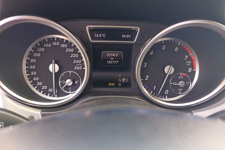 Used Mercedes-Benz M-Class 2014 ML 320 4MATIC Instrument Cluster