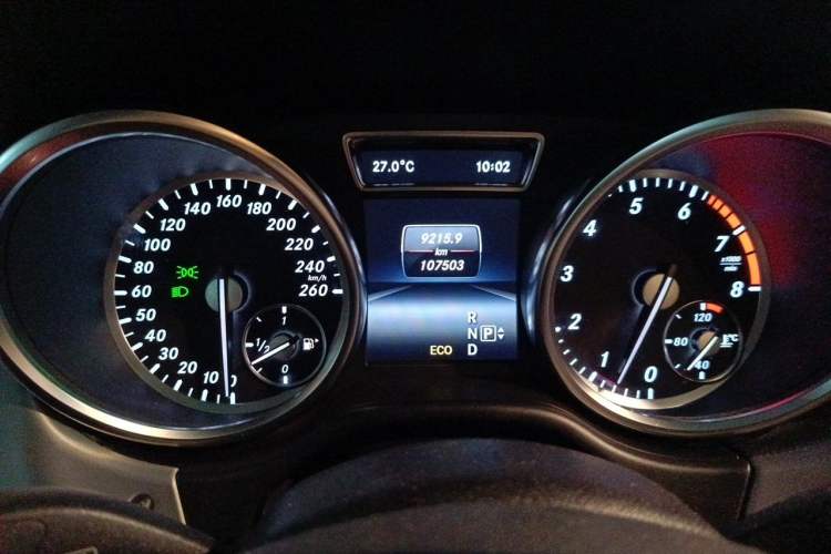 Used Mercedes-Benz M-Class 2014 ML 320 4MATIC Instrument Cluster