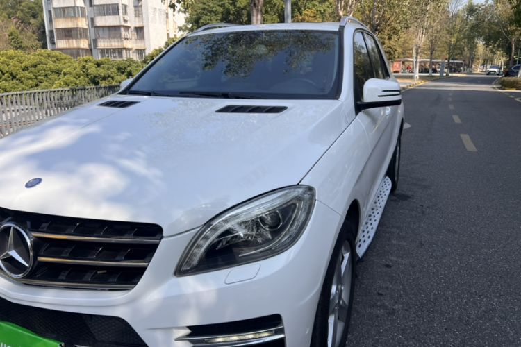 Used Mercedes-Benz M-Class 2014 ML 320 4MATIC Left Front Headlight