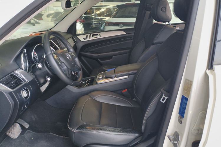 Used Mercedes-Benz M-Class 2014 ML 320 4MATIC Left Front Seat