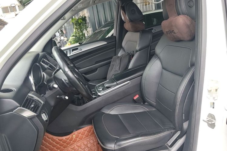 Used Mercedes-Benz M-Class 2014 ML 320 4MATIC Left Front Seat