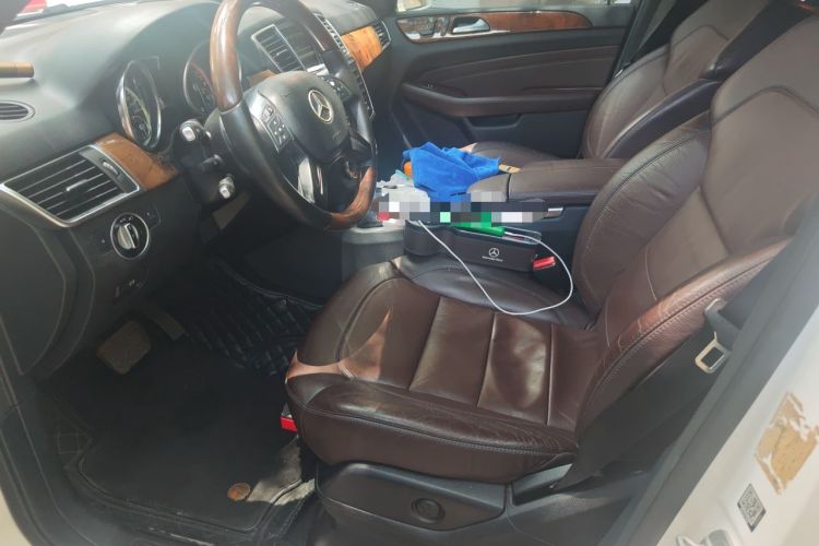 Used Mercedes-Benz M-Class 2014 ML 400 4MATIC Luxury Model Left Front Seat