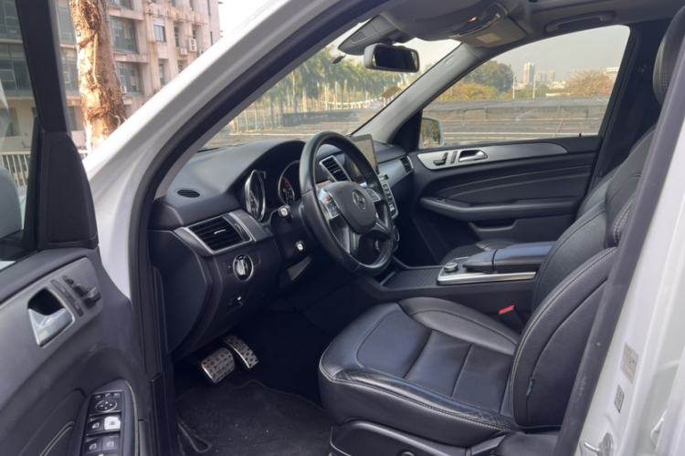 Used Mercedes-Benz M-Class 2014 ML 320 4MATIC Left Front Seat
