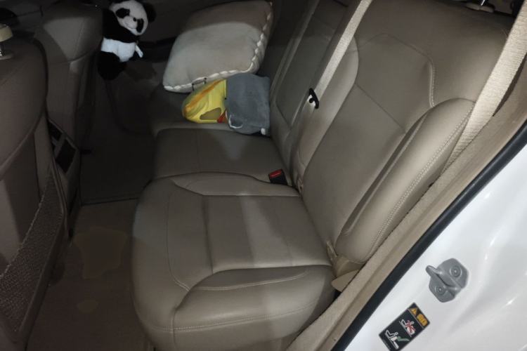 Used Mercedes-Benz M-Class  Left Rear Seat