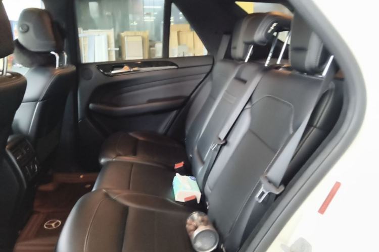 Used Mercedes-Benz M-Class 2014 ML 350 CDI 4MATIC Left Rear Seat