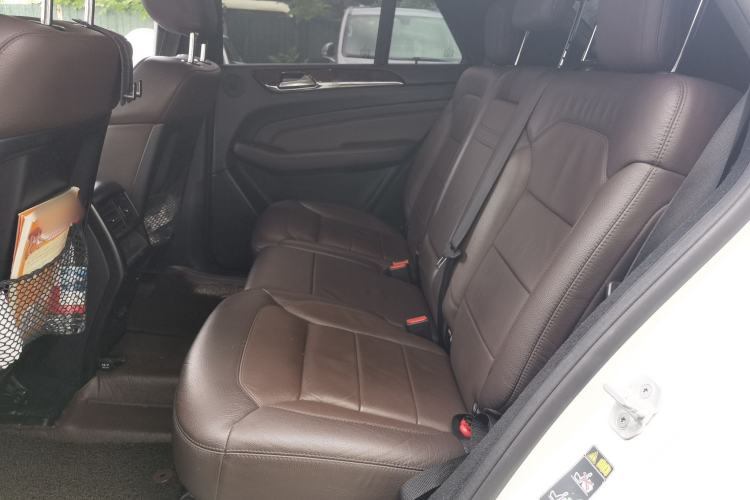 Used Mercedes-Benz M-Class  Left Rear Seat