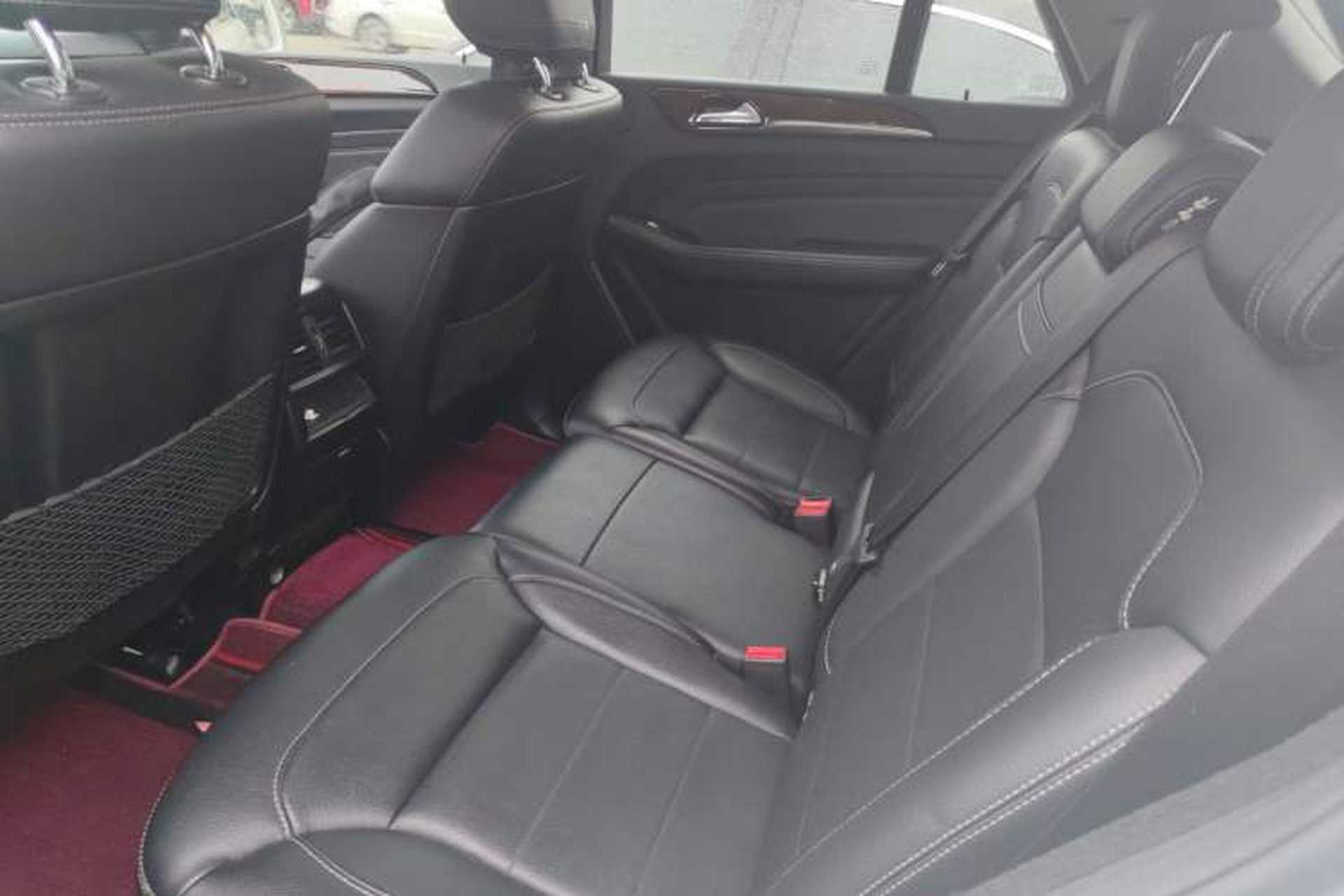 Used Mercedes-Benz M-Class 2014 ML 400 4MATIC Dynamic Model Left Rear Seat