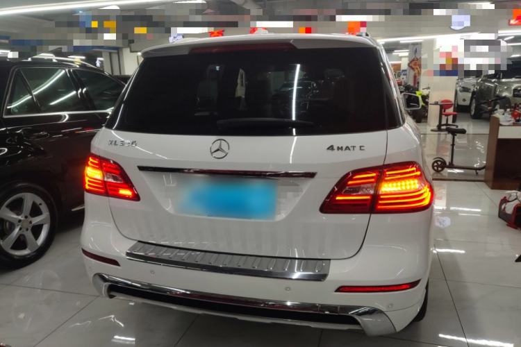 Used Mercedes-Benz M-Class 2014 ML 320 4MATIC Rear