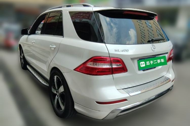 Used Mercedes-Benz M-Class 2014 ML 400 4MATIC Luxury Model Rear Left 45 Deg
