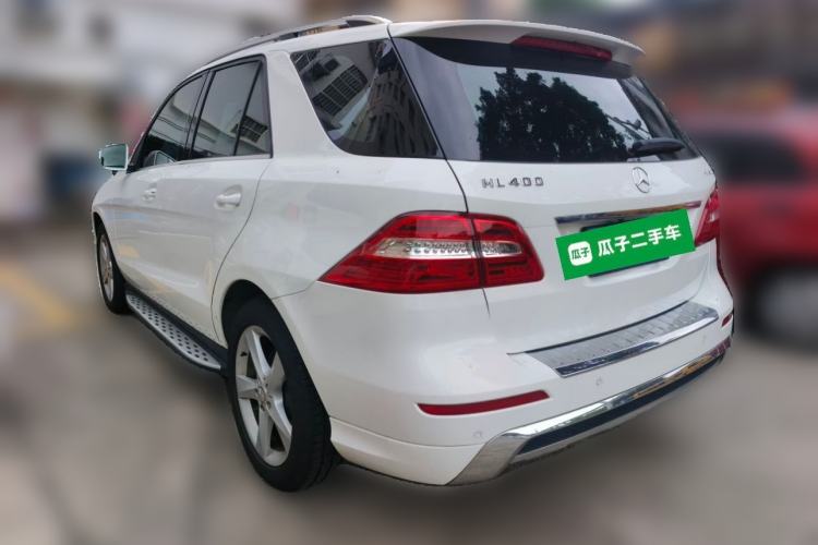 Used Mercedes-Benz M-Class 2014 ML 400 4MATIC Dynamic Model Rear Left 45 Deg