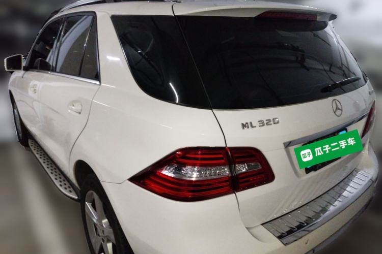 Used Mercedes-Benz M-Class 2014 ML 320 4MATIC Rear Left 45 Deg
