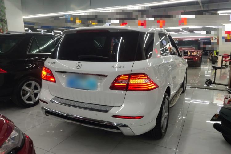 Used Mercedes-Benz M-Class 2014 ML 320 4MATIC Rear Right 45 Deg