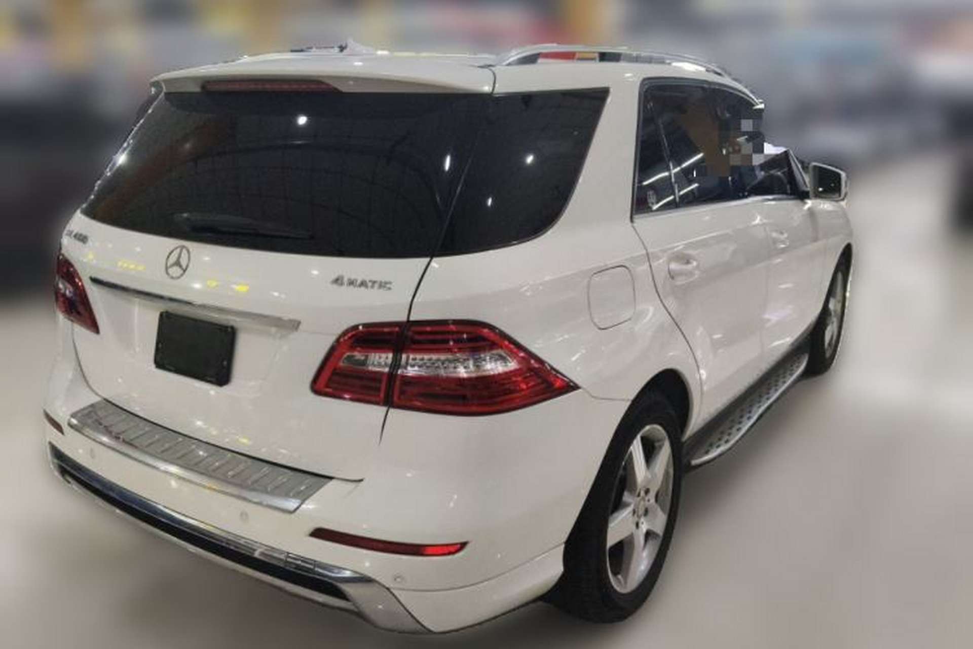 Used Mercedes-Benz M-Class 2014 ML 400 4MATIC Luxury Model Rear Right 45 Deg