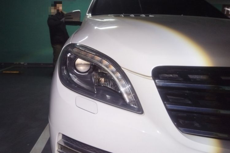Used Mercedes-Benz M-Class 2014 ML 320 4MATIC Right Front Headlight