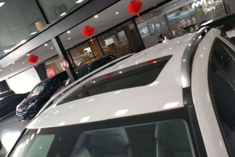 Used Mercedes-Benz M-Class 2014 ML 320 4MATIC Roof