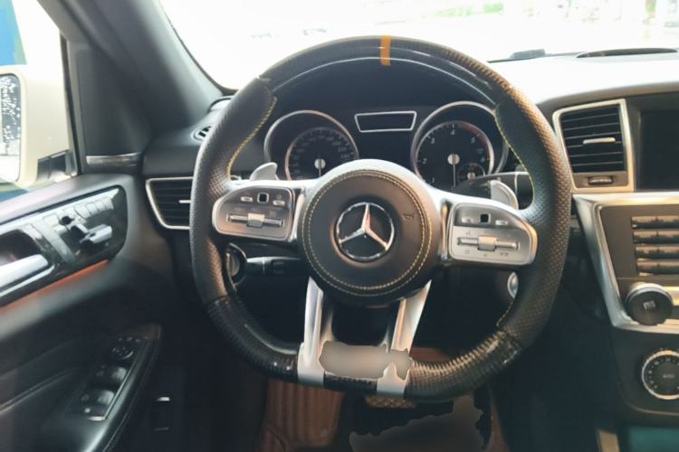Used Mercedes-Benz M-Class 2014 ML 350 CDI 4MATIC Steering Wheel