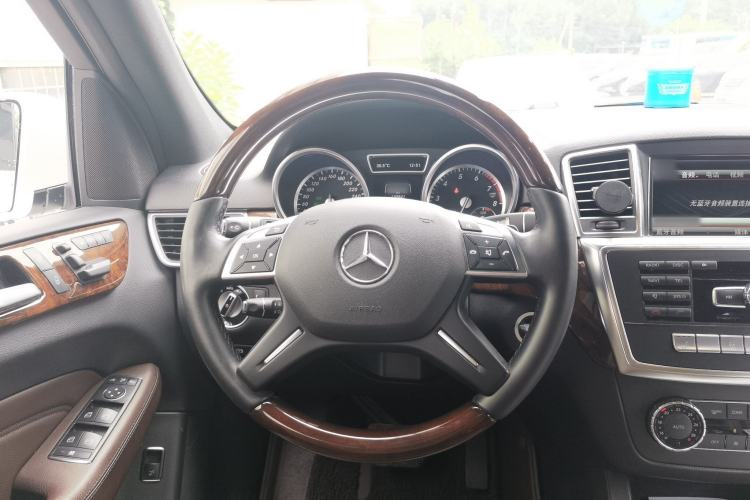 Used Mercedes-Benz M-Class  Steering Wheel