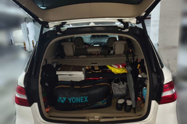 Used Mercedes-Benz M-Class  Trunk