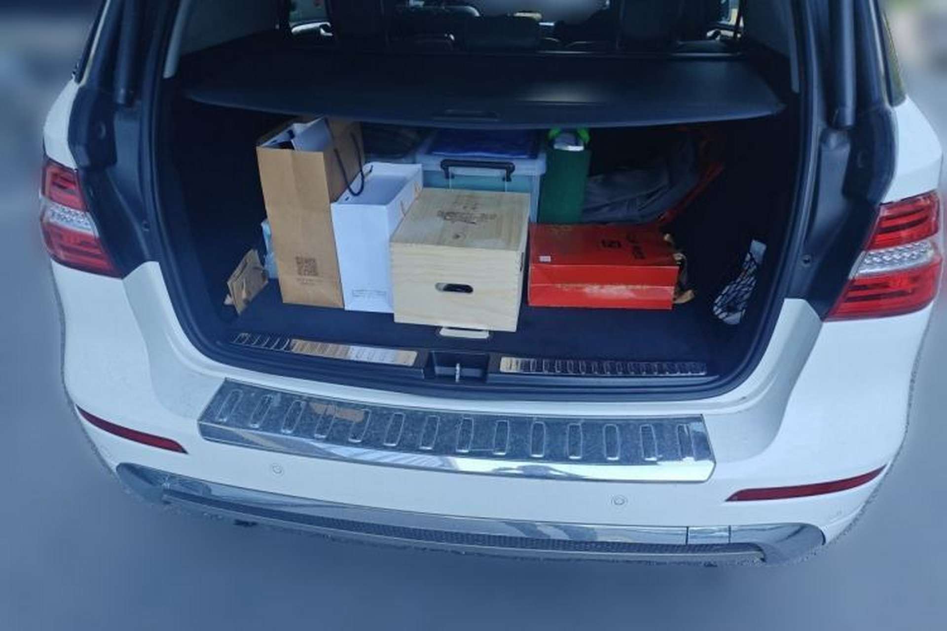 Used Mercedes-Benz M-Class 2014 ML 400 4MATIC Dynamic Model Trunk