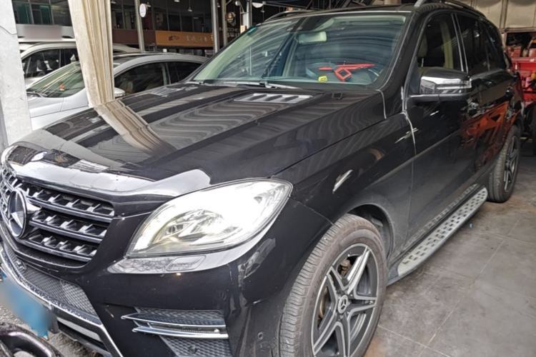 Used Mercedes-Benz M-Class 2015 ML 400 4MATIC Luxury Model Guazi used car, China used car export, Used car for sale, Used cars, Cheapest cars for sale