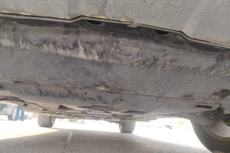 Used Mercedes-Benz M-Class 2015 ML 400 4MATIC Dynamic Model Chassis Front