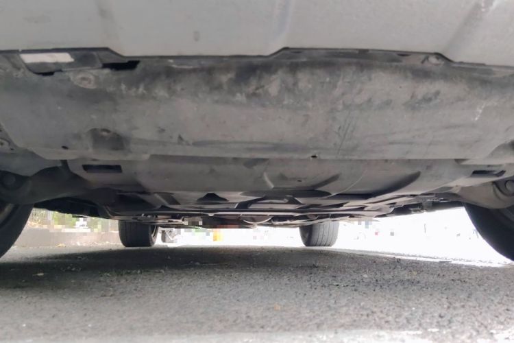 Used Mercedes-Benz M-Class 2015 ML 400 4MATIC Dynamic Model Chassis Front