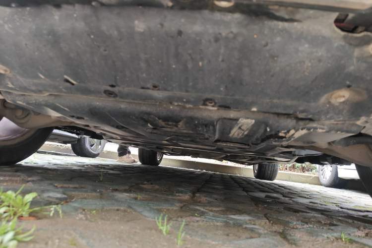 Used Mercedes-Benz M-Class 2015 ML 400 4MATIC Luxury Model Chassis Front