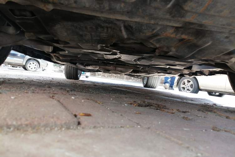 Used Mercedes-Benz M-Class 2015 ML 320 4MATIC Chassis Front