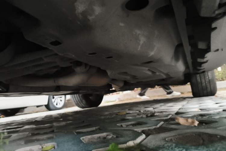 Used Mercedes-Benz M-Class 2015 ML 400 4MATIC Dynamic Model Chassis Front Left