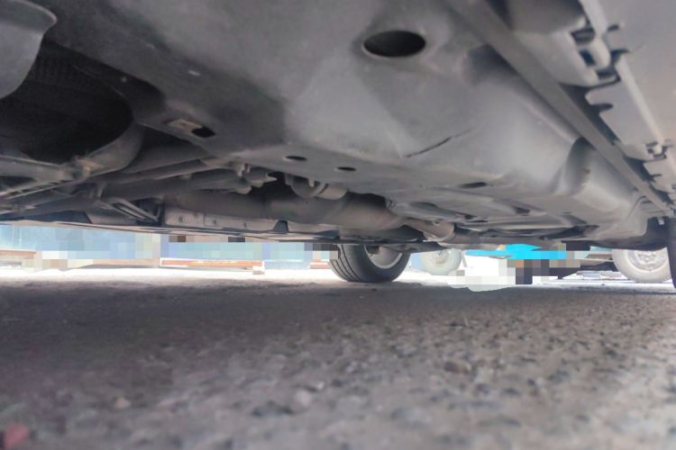 Used Mercedes-Benz M-Class 2015 ML 400 4MATIC Dynamic Model Chassis Front Left