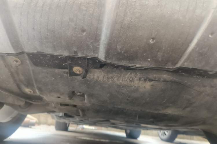 Used Mercedes-Benz M-Class 2015 ML 400 4MATIC Dynamic Model Chassis Front