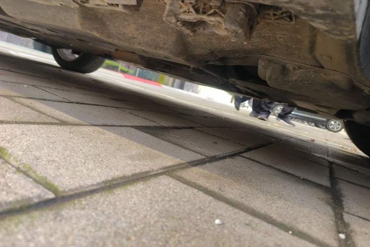Used Mercedes-Benz M-Class 2015 ML 400 4MATIC Luxury Model Chassis Front Right