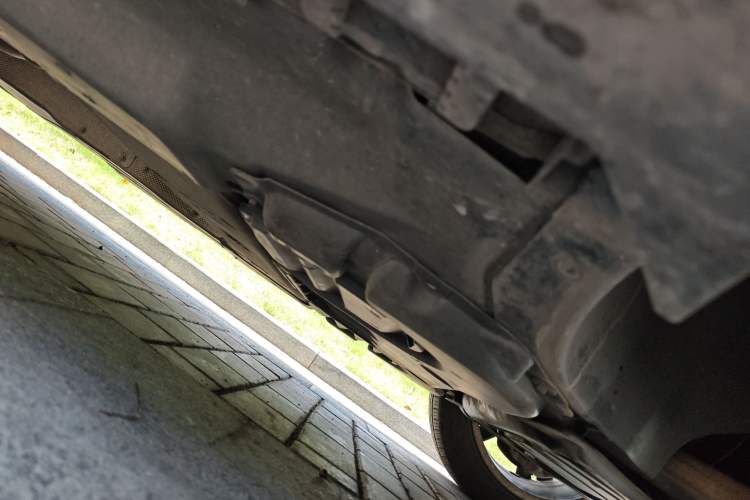 Used Mercedes-Benz M-Class 2015 ML 350 CDI 4MATIC Chassis Front Right