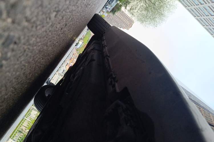 Used Mercedes-Benz M-Class 2015 ML 400 4MATIC Luxury Model Chassis Front Right