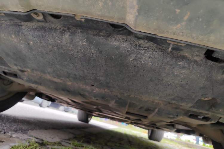 Used Mercedes-Benz M-Class 2015 ML 400 4MATIC Dynamic Model Chassis Front